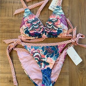 Coastal-inspired Floral Tie Bikini Set in Pink and Blue